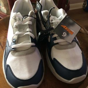 Woman’s athletic tennis shoe.